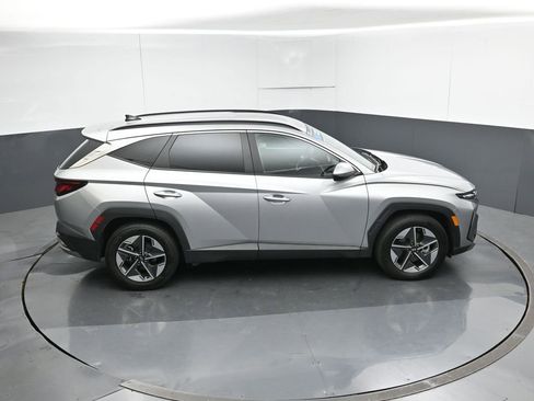 Used 2025 Hyundai Tucson SEL FWD image 52