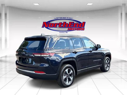 Used 2023 Jeep Grand Cherokee 4WD 4xe image 7