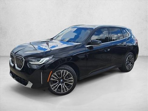 Certified 2025 BMW X3 xDrive30i w/ Premium Package image 1