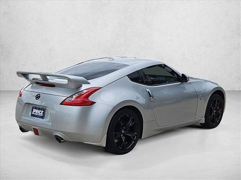 Used 2013 Nissan 370Z Touring w/ Sport Pkg RWD image 5