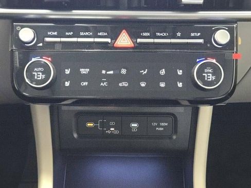 New 2026 Hyundai Venue SEL image 15