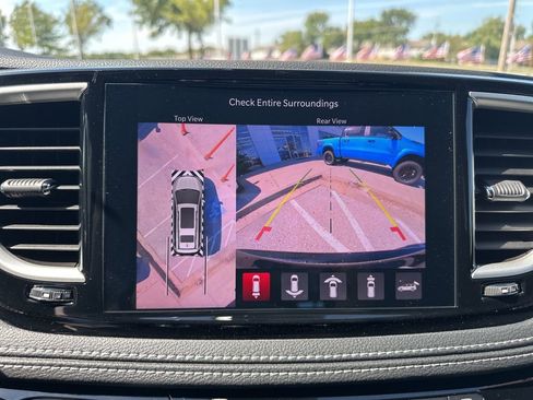 New 2026 Chrysler Pacifica Select image 69