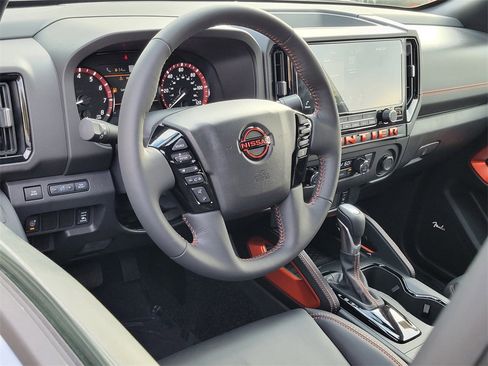 New 2025 Nissan Frontier Pro-X w/ Pro Premium Package image 4