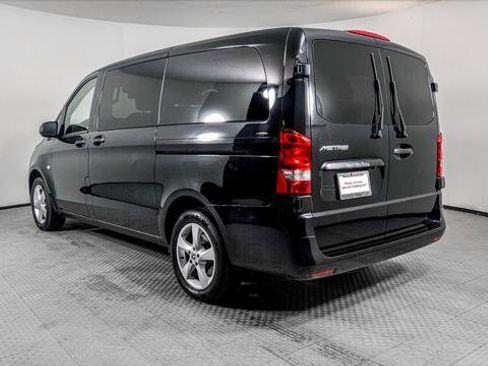 Used 2020 Mercedes-Benz Metris Passenger image 4
