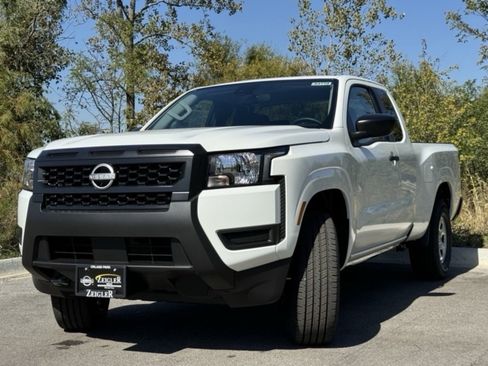 Certified 2025 Nissan Frontier S w/ S Utility Package image 3