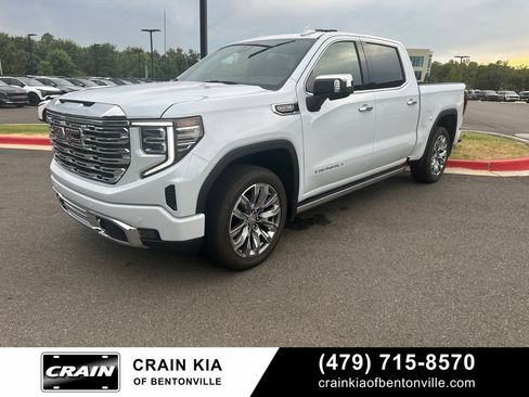 Used 2026 GMC Sierra 1500 Denali AWD/4WD image 2