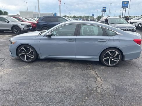 Used 2022 Honda Accord Sport image 5