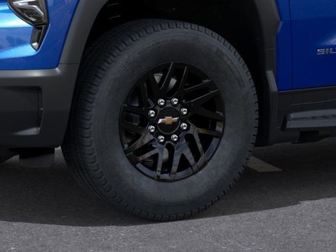 New 2026 Chevrolet Silverado EV LT w/ Plus Package AWD/4WD image 10