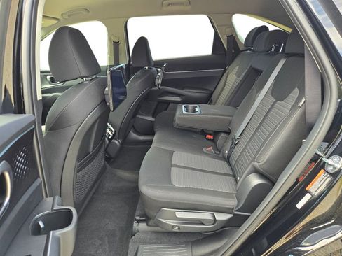 New 2026 Kia Sorento LX FWD image 19