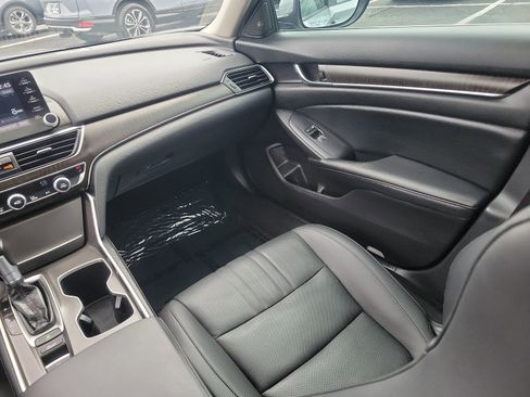 Used 2022 Honda Accord EX-L image 12