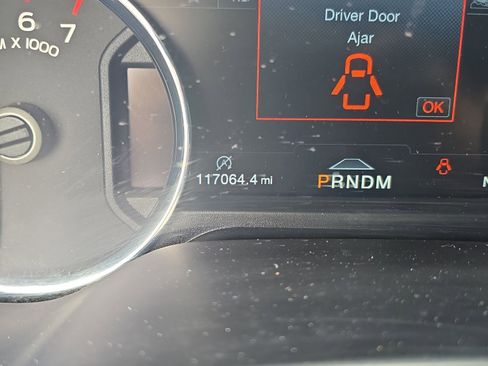 Used 2019 Ford F150 Platinum w/ Equipment Group 701A Luxury image 29