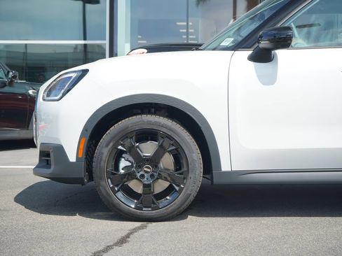 New 2026 MINI Cooper Countryman S image 2