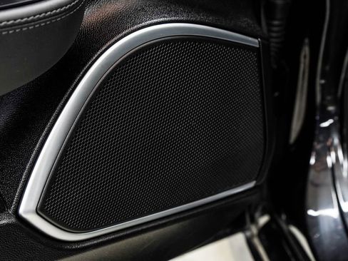 Used 2022 Land Rover Discovery HSE R-Dynamic image 44