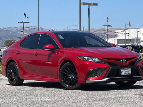 Used 2021 Toyota Camry XSE FWD image 2