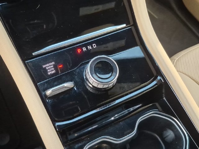 Used 2023 Jeep Grand Cherokee L Limited w/ Luxury Tech Group II AWD/4WD image 12