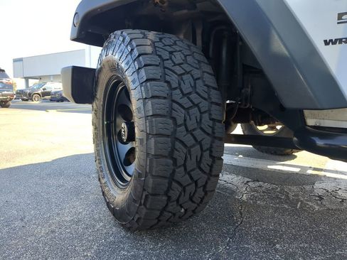 Used 2014 Jeep Wrangler Sport image 30