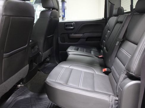 Used 2017 GMC Sierra 2500 Denali w/ Duramax Plus Package AWD/4WD image 21