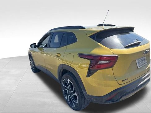 Used 2024 Chevrolet Trax RS w/ Driver Confidence Package image 26