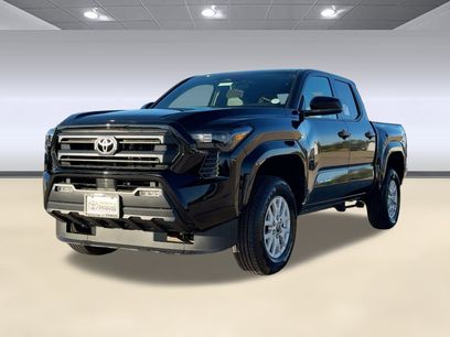 New 2025 Toyota Tacoma SR5