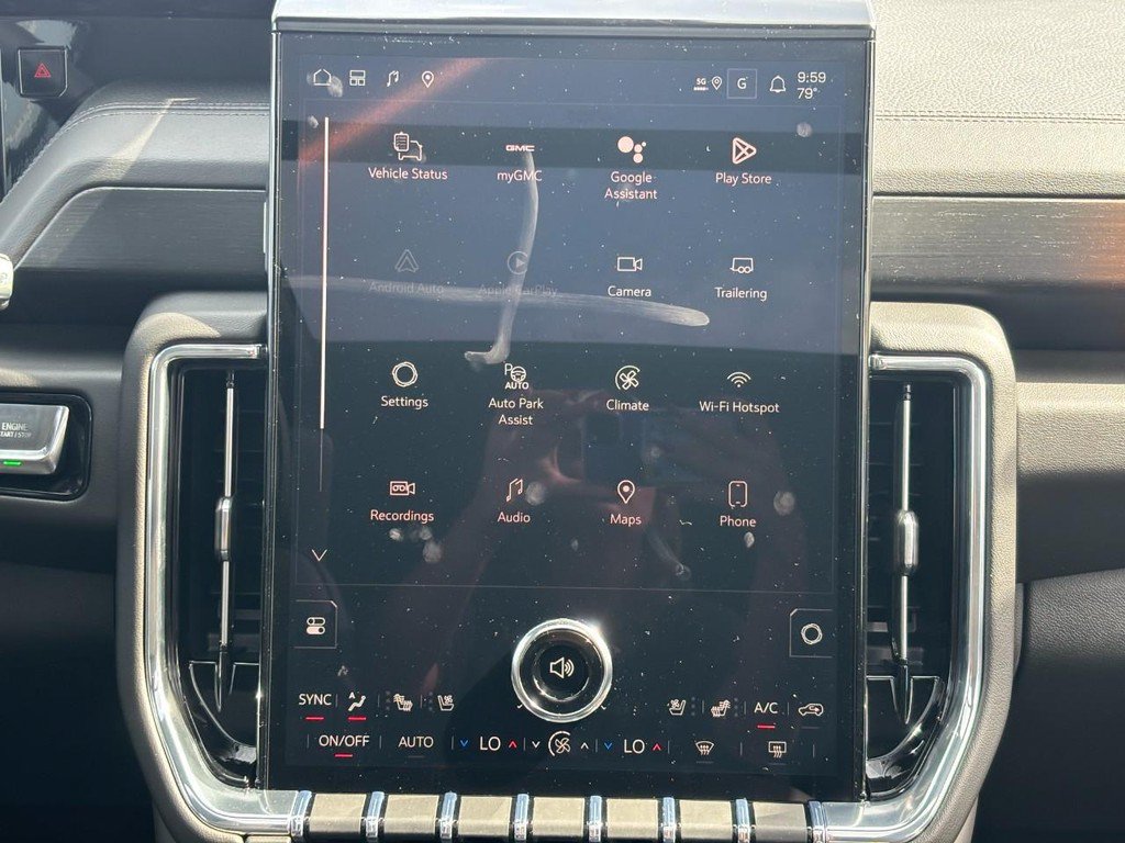 New 2026 GMC Yukon Denali w/ Denali Reserve Package AWD/4WD image 9