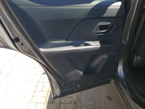 New 2026 Nissan Kicks S image 19