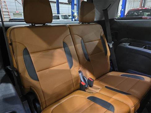 Used 2020 GMC Acadia AT4 w/ Driver Alert Package II image 12