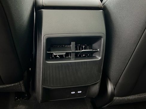 New 2026 Jeep Cherokee Limited AWD/4WD image 26