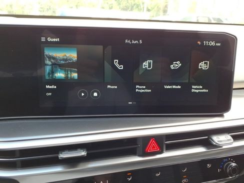 New 2026 Kia Sorento LX FWD image 16
