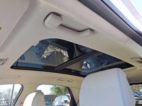 Certified 2025 Genesis GV70 3.5T Sport w/ Sport Advanced Package image 21