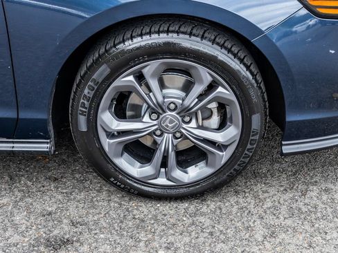 Used 2023 Honda Accord EX image 9