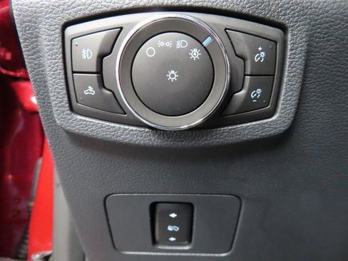 Used 2022 Ford F350 Lariat image 49