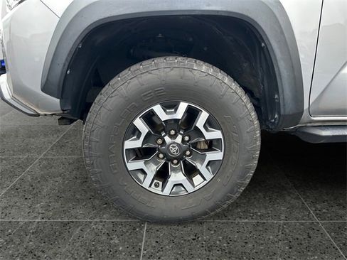 Used 2021 Toyota Tacoma SR5 image 14