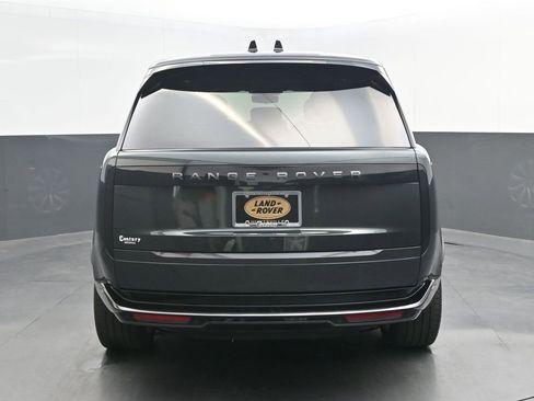 Used 2025 Land Rover Range Rover Long Wheelbase SE AWD/4WD image 6