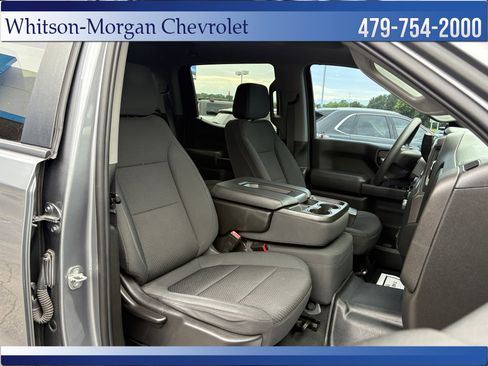 Used 2021 Chevrolet Silverado 1500 Custom Trail Boss w/ LPO, Dark Essentials Package AWD/4WD image 28