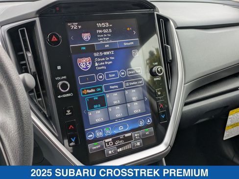 Certified 2025 Subaru Crosstrek 2.0i Premium image 22