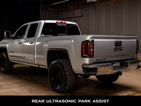Used 2017 GMC Sierra 1500 SLT w/ Enhanced Driver Alert Package image 7