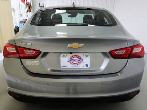 Used 2024 Chevrolet Malibu LT FWD image 19