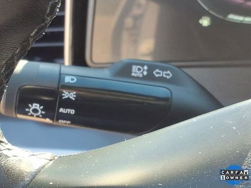 Used 2023 Kia Sportage EX image 16