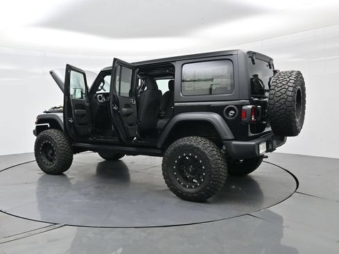 Used 2025 Jeep Wrangler Unlimited Sport AWD/4WD image 42