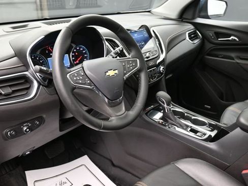 Used 2024 Chevrolet Equinox Premier image 14