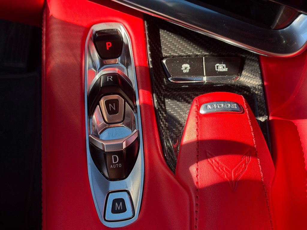 Used 2021 Chevrolet Corvette Stingray Premium Cpe w/ Z51 Performance Package RWD image 15
