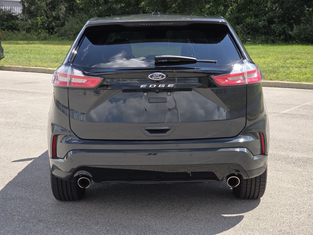 Used 2021 Ford Edge ST-Line AWD/4WD image 10