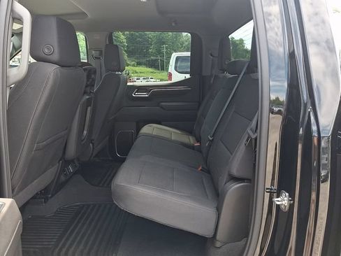 Used 2026 Chevrolet Silverado 1500 LT AWD/4WD image 17