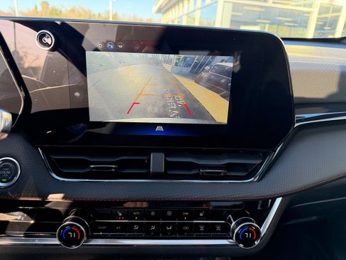 Used 2026 Chevrolet Equinox RS w/ LPO, Floor Liner Package image 11