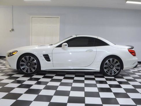 Used 2017 Mercedes-Benz SL 450 w/ Premium I Package image 6