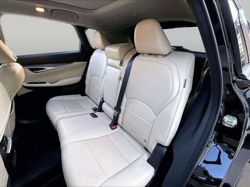 Used 2022 INFINITI QX50 Luxe w/ Cargo Package FWD image 21