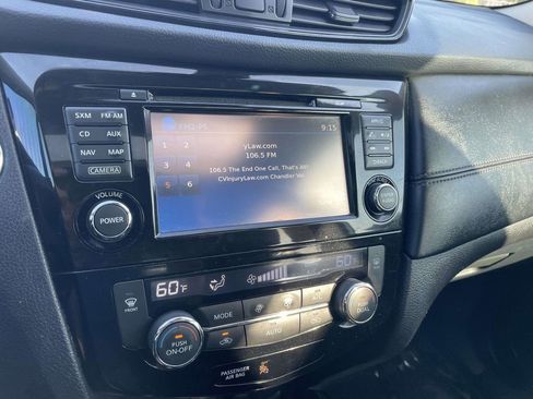 Used 2017 Nissan Rogue SL w/ SL Premium Package FWD image 40