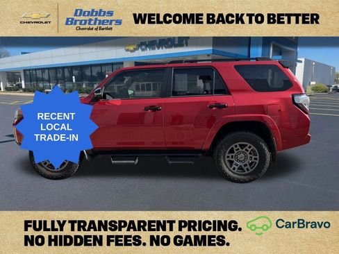 Used 2020 Toyota 4Runner Venture w/ Moonroof Package AWD/4WD image 4