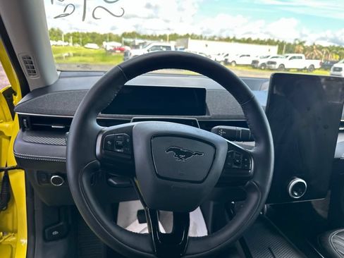 Certified 2025 Ford Mustang Mach-E Premium AWD/4WD image 18