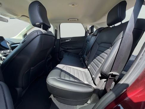 Used 2024 Ford Edge SEL w/ Convenience Package AWD/4WD image 21